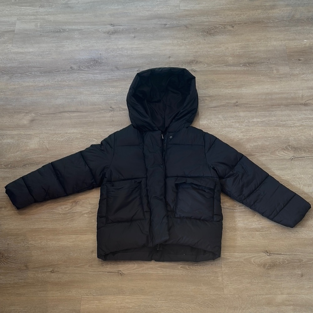 Zara Black Puffer Jacket with Hood and Quilted Design